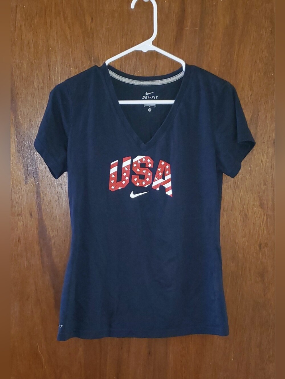 Nike Navy V-Neck T Shirt Sz Medium USA Olympic Team